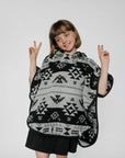 Mini Tipi Poncho pour enfant Thunderbird gris Vêtements Mini Tipi