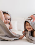 Perlimpinpin Serviette à capuchon pour bébé Bain Perlimpinpin