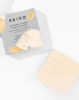 BKIND Shampoing en barre Soins corporels BKIND Bouclés et frisés - Fleur de plumeria