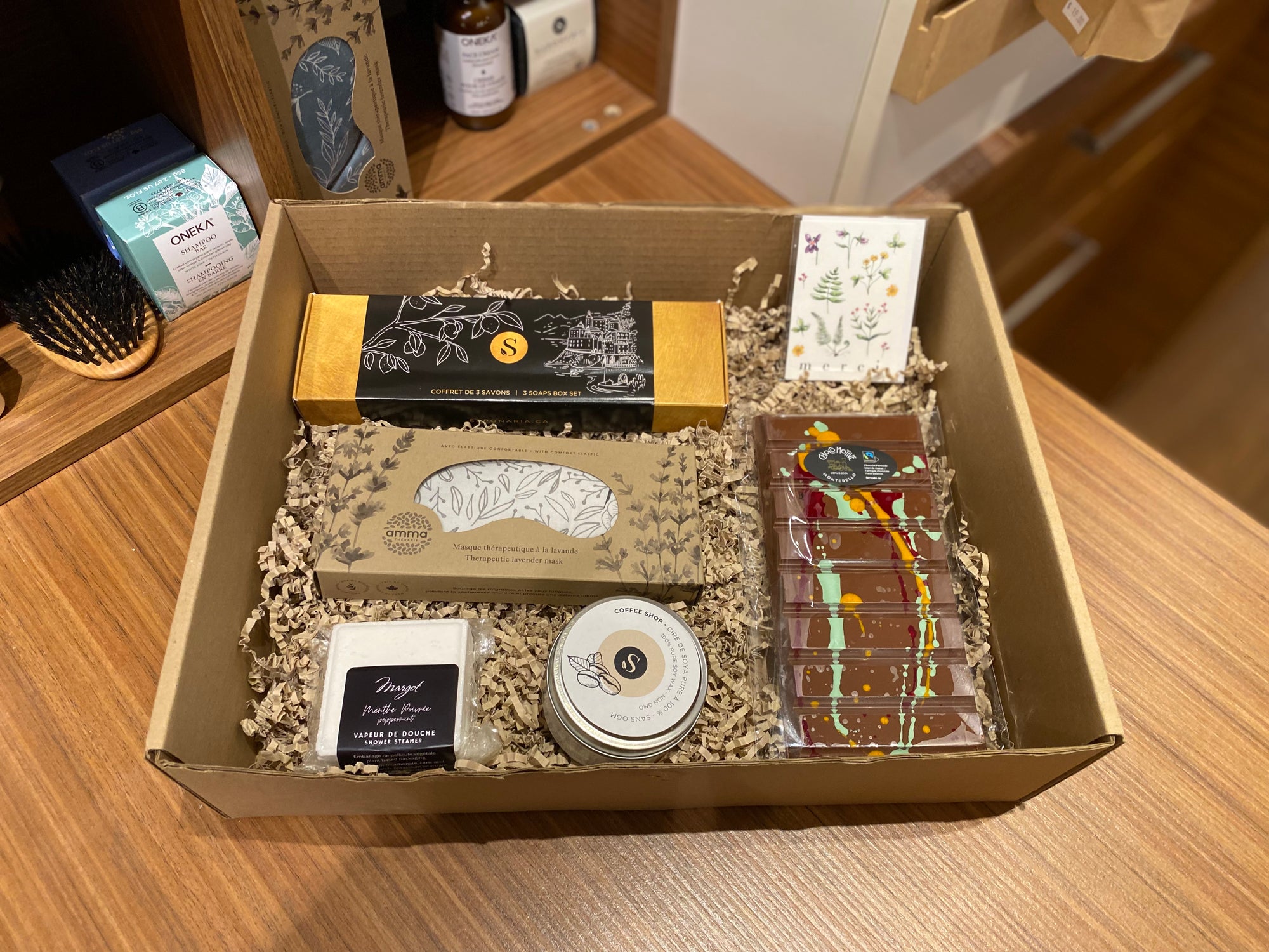 Coffret cadeau personnalisé pour la fin d'année - Éducatrices et Enseignantes Accessoires Être par La Boutique Planète Bébé et Cie.