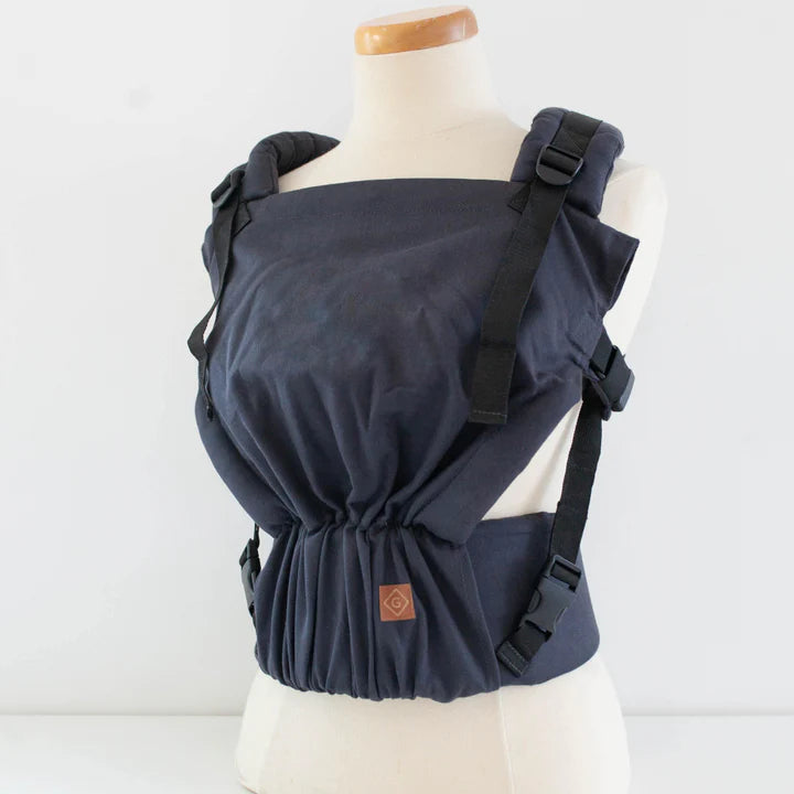 Gustine Porte-bébé Préformé Évolutif 8 à 45 lbs en Lin Portage Gustine baby carrier Élégance
