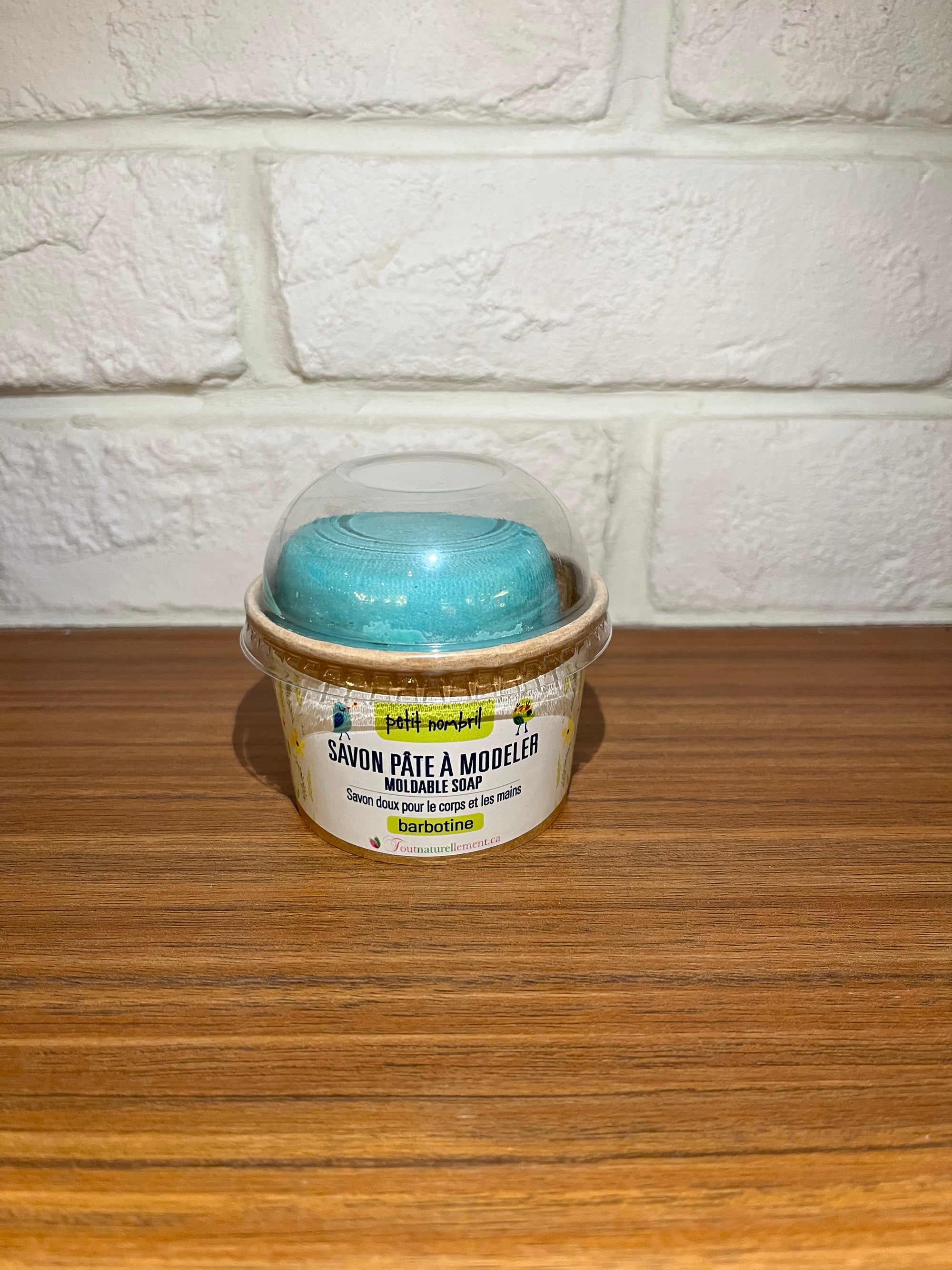 Petit nombril par Tout Naturellement Savon pâte à modeler Soins corporels Tout Naturellement Barbotine