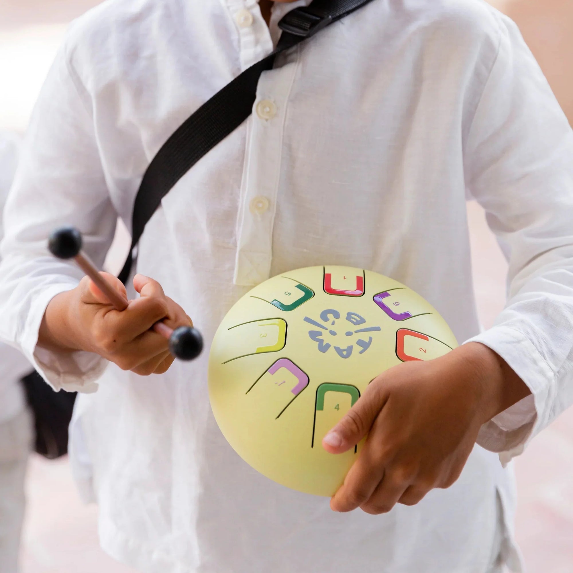 Tambu Tambour de pluie en acier 8 tonalités Mellow Yellow Jaune Jouets Tambu