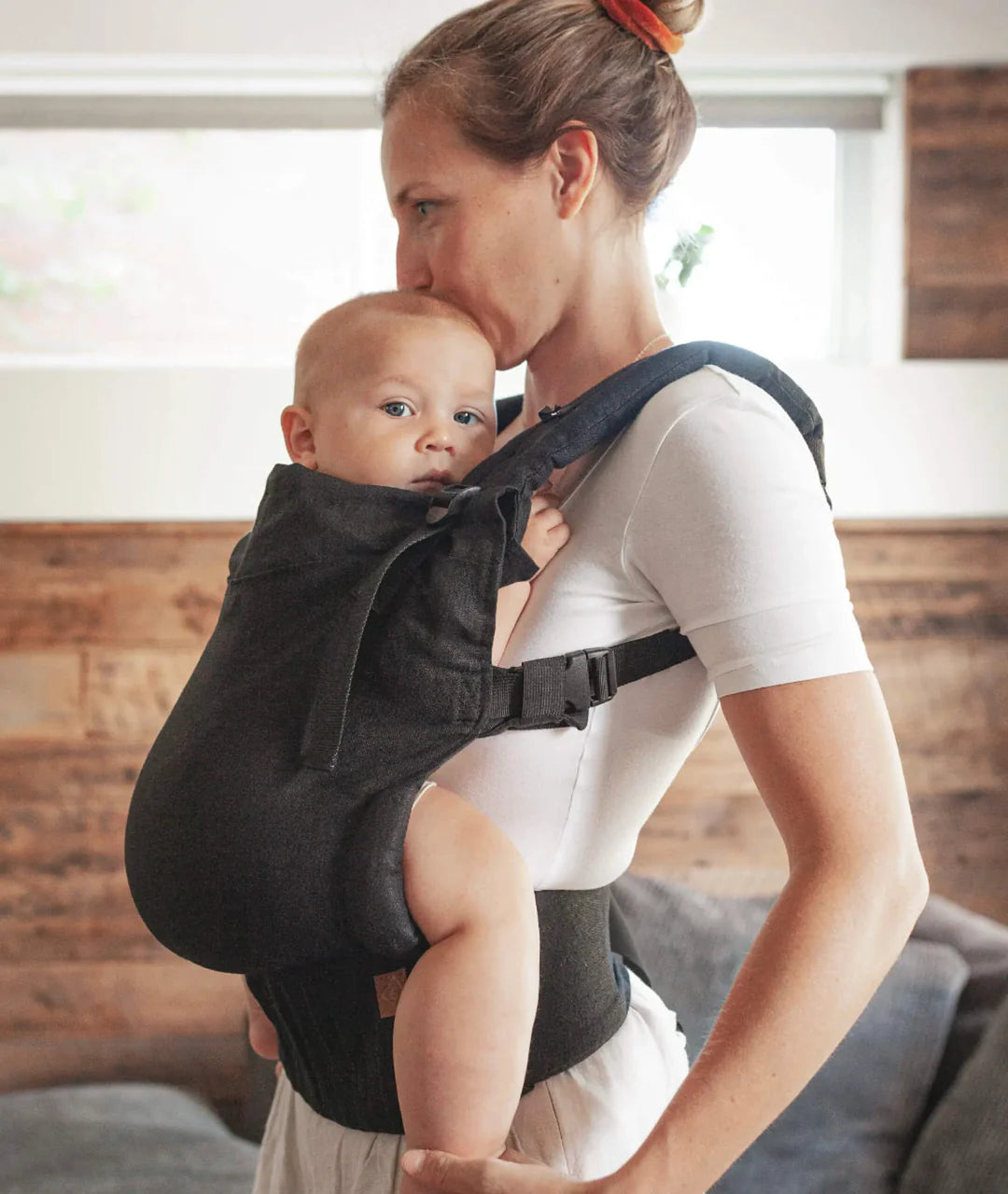 Gustine Porte-bébé Préformé Évolutif 8 à 45 lbs en Lin Portage Gustine baby carrier Intemporel  